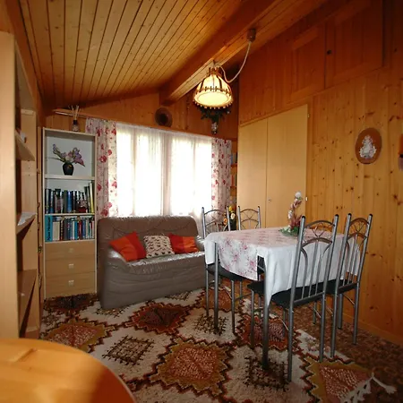 Dom wakacyjny In With Jungfrau Views *